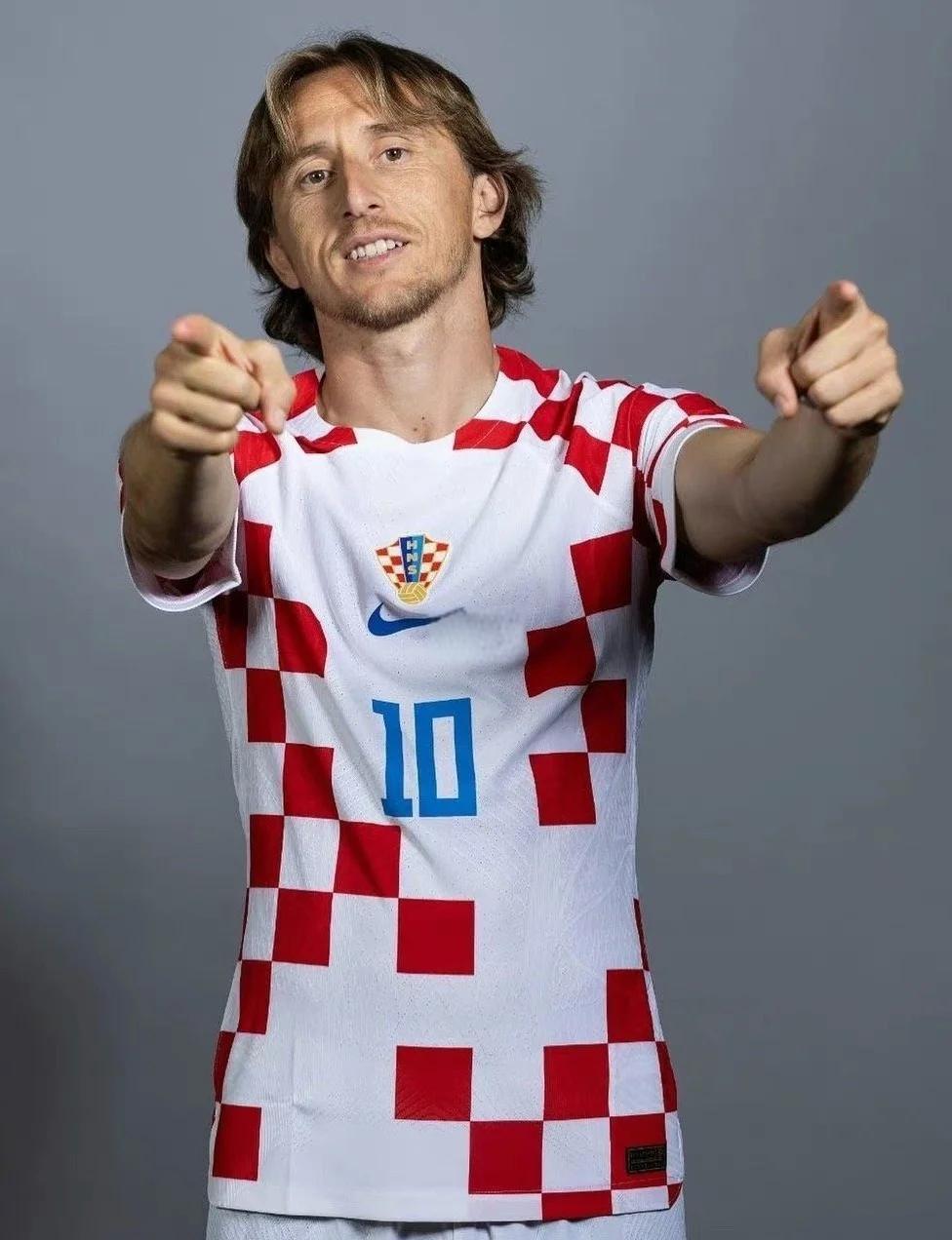 什么是“寻牌术”？解析职业玩家如何利用物理瑕疵在百家乐中套利。（寻牌术是什么？解析职业玩家如何借助牌面瑕疵在百家乐中套利）