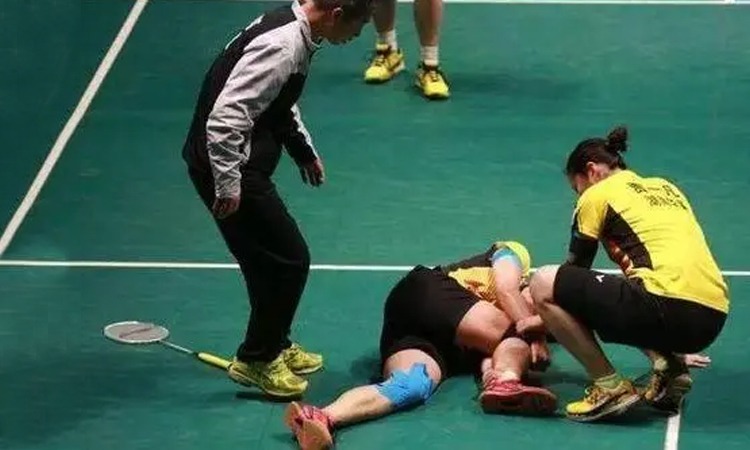 重穿球鞋，前皇马后卫科恩特朗准备参加国王联赛